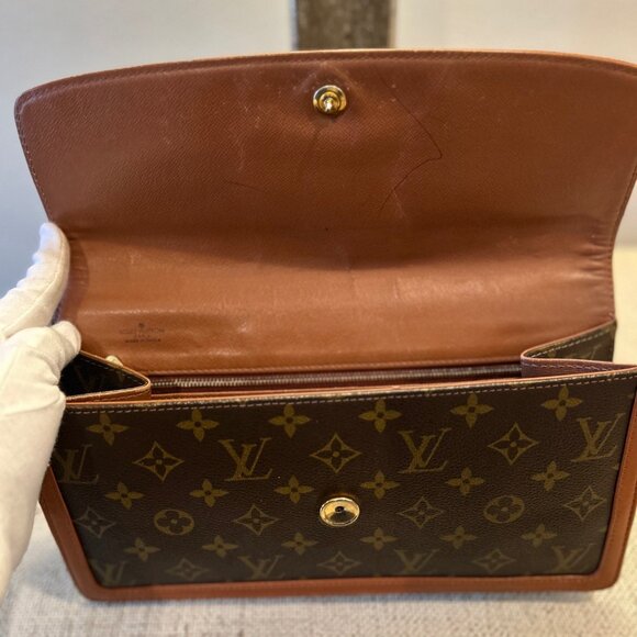 Authentic Louis Vuitton Monogram Pochette Dame GM Brown Canvas Clutch - Picture 9 of 13